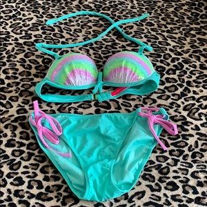 Victoria’s Secret Bombshell Bikini